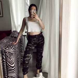 Army Print Cargo Pants